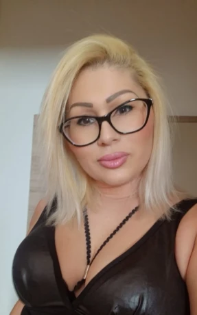 Jessica Domina Ns Konigin — 3 / 7