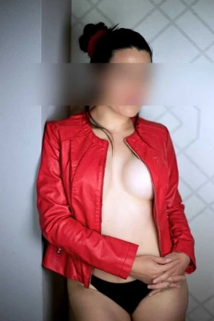 Jacqueline — 9 / 12