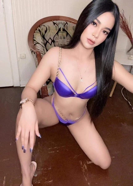 Mona Neu, Escort, Kassel