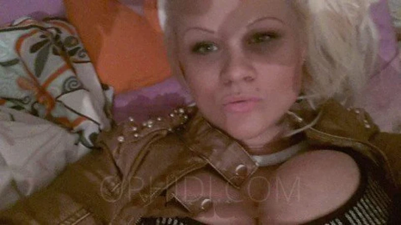 OV-Queen versüßt Dir gern den Tag — 1 / 4