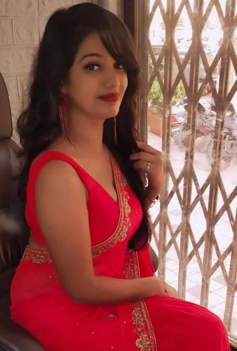 Riya Agarwal, Escort, Pune