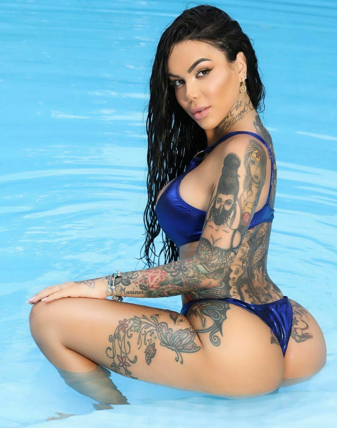 Scarlet Letizia — 11 / 14