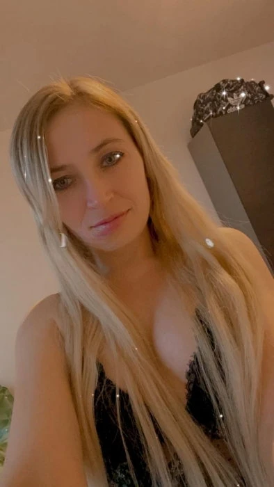Marharita, Escort, Breda