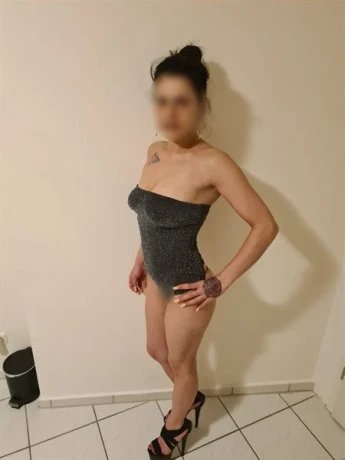 Adriana24 — 5 / 6