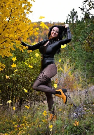 Sonjasteierin — 1 / 6