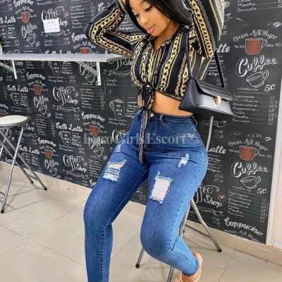 Sophicrus, Escort, Sharjah