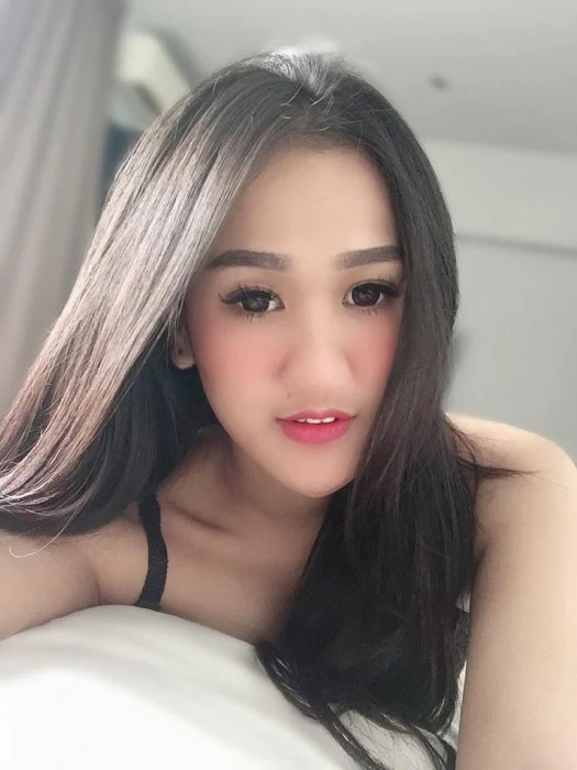 Bintang — 2 / 4