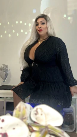 Jessica Salope — 11 / 12