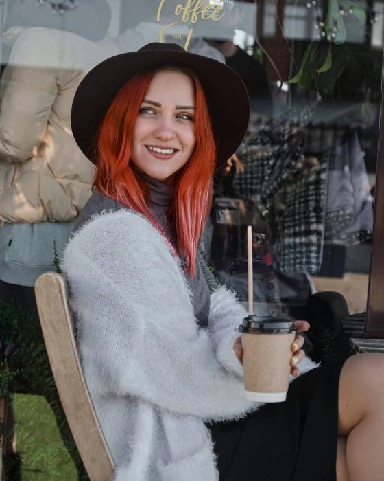 Vanessa — 7 / 8