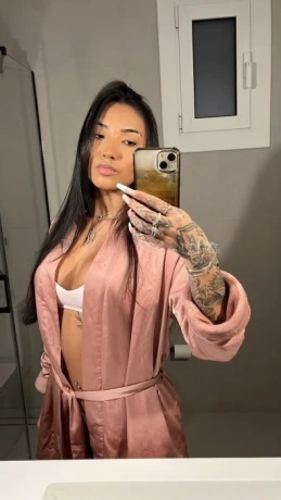 Jade Jenifer — 2 / 9