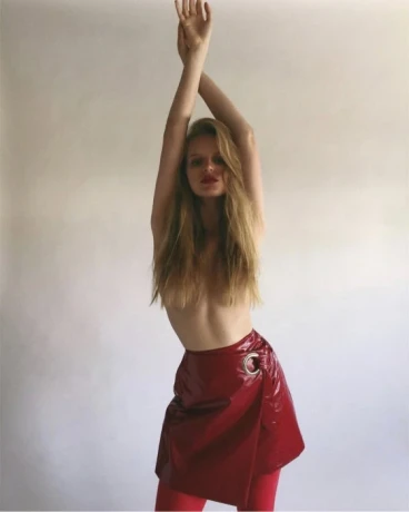 Marina Bel — 3 / 4
