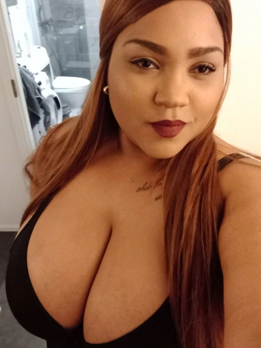 Taylorin, Escort, Breda