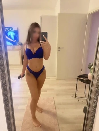 Deutsche Leila Nur Fur Kurze Zeit — 3 / 5