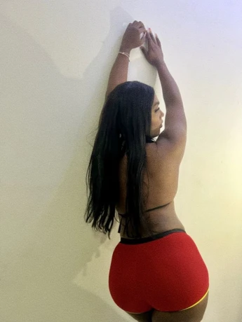 Nicky Queen — 3 / 11