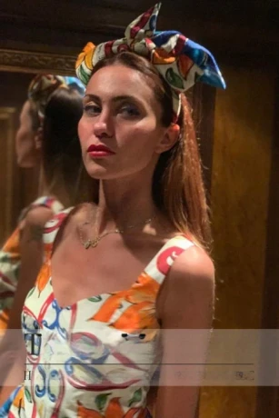 Issey Miyake — 4 / 5