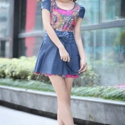 Chiyoko, Escort, Reading