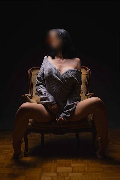 Vanessa-Massage  ACHTUNG neue Nummer!, Escort, Stuttgart
