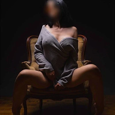 Vanessa-Massage  ACHTUNG neue Nummer!, Escort, Stuttgart