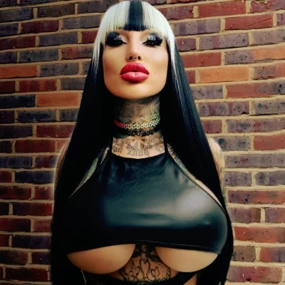 Bizarrladyxena, Escort, Berlin