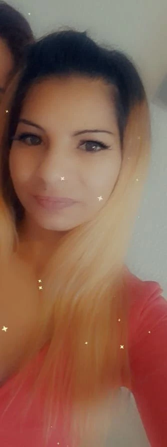 Hott Tina — 3 / 4