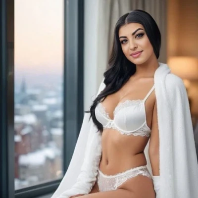 Medina, Escort, Augsburg