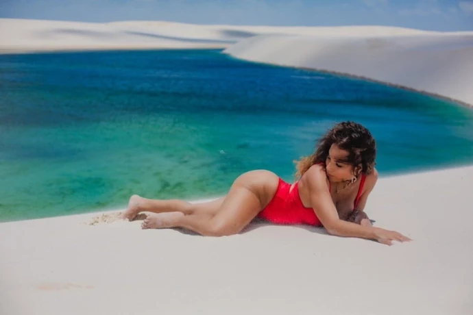 Sabrinne — 13 / 14