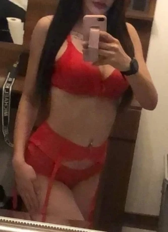 Elizabeth Neu3 — 3 / 8