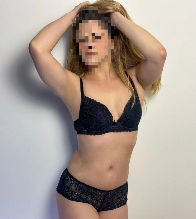 Vanesa, Escort, Prague