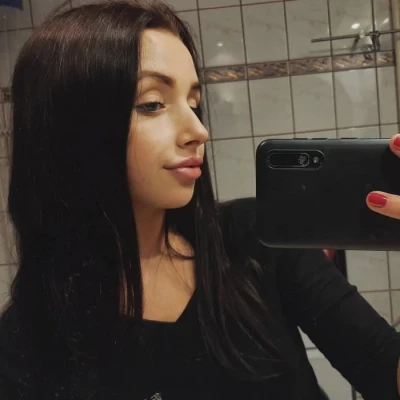 Taral, Escort, Mersin