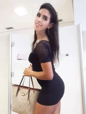 Alexia Alves — 2 / 12