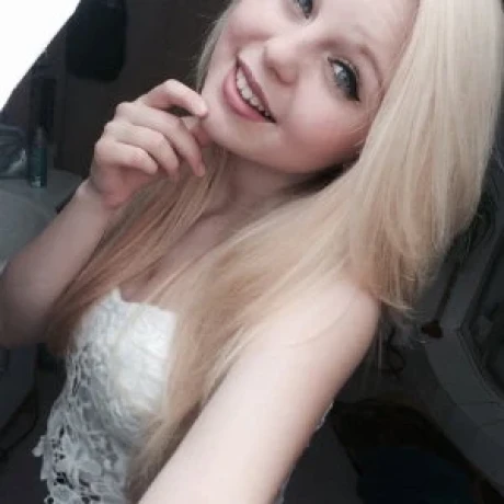 Hillary Gorbin — 1 / 5