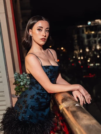 Aria — 4 / 7