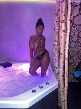 Cataleya4 — 9 / 12