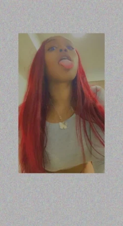 Ausha Benz — 2 / 3