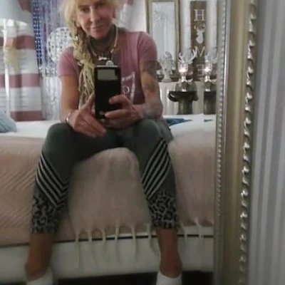 *Sarah, Königin der Lingam*, Escort, Homburg