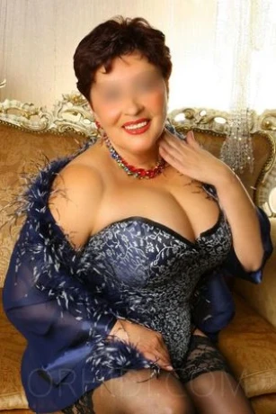 SLAVA - Exklusive Dame — 1 / 8