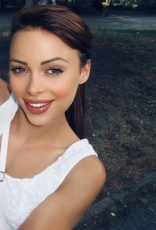 Alice Wonderland — 5 / 6