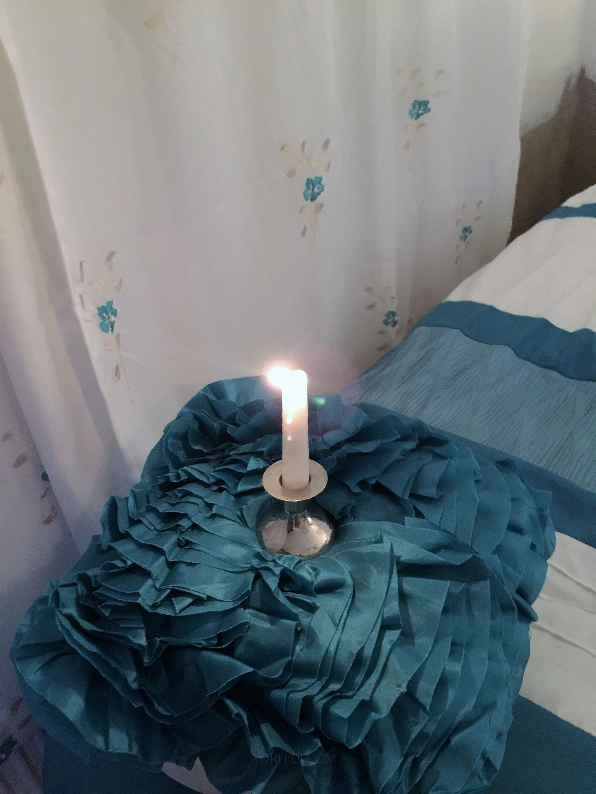 SensualSynthia — 3 / 5