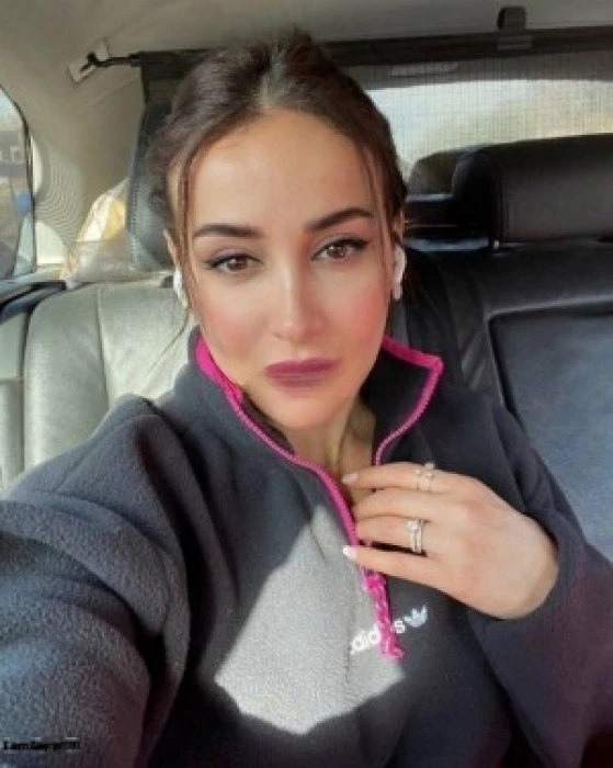 Heba, Escort, Gaziantep