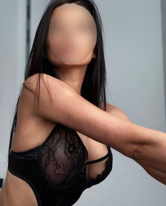 Kaylee — 5 / 7