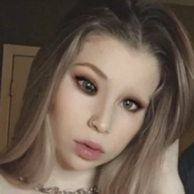 Claudia Gros, Escort, Charleroi