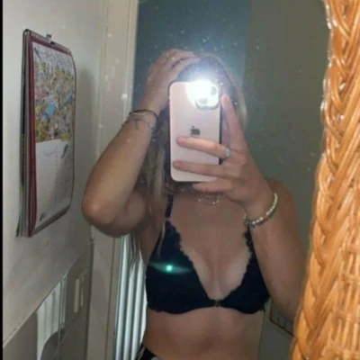 Amber, Escort, Stuttgart