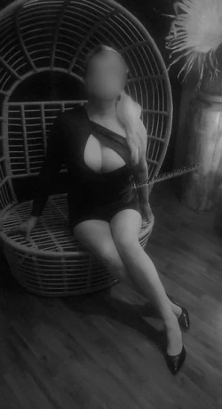 Alea Masseurin - kein GV/OV!!! - bei Massage Atelier Mülheim — 4 / 5