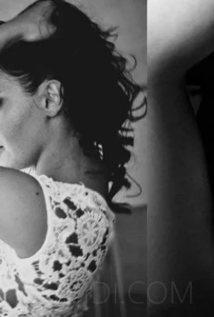 Emily VIP Companion — 3 / 9