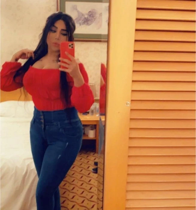 Sahar — 2 / 5