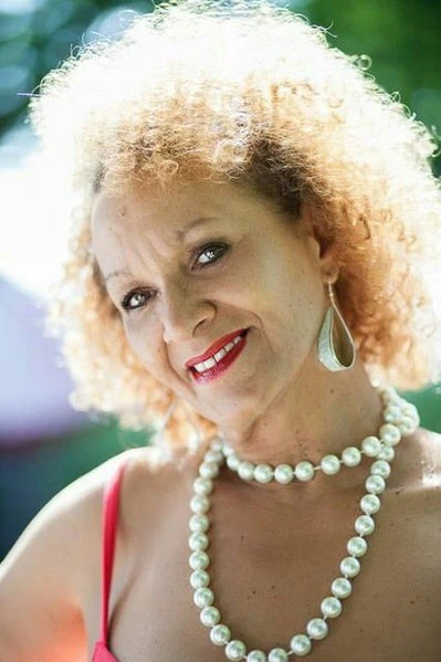 Tantra Meisterin Esther — 3 / 4