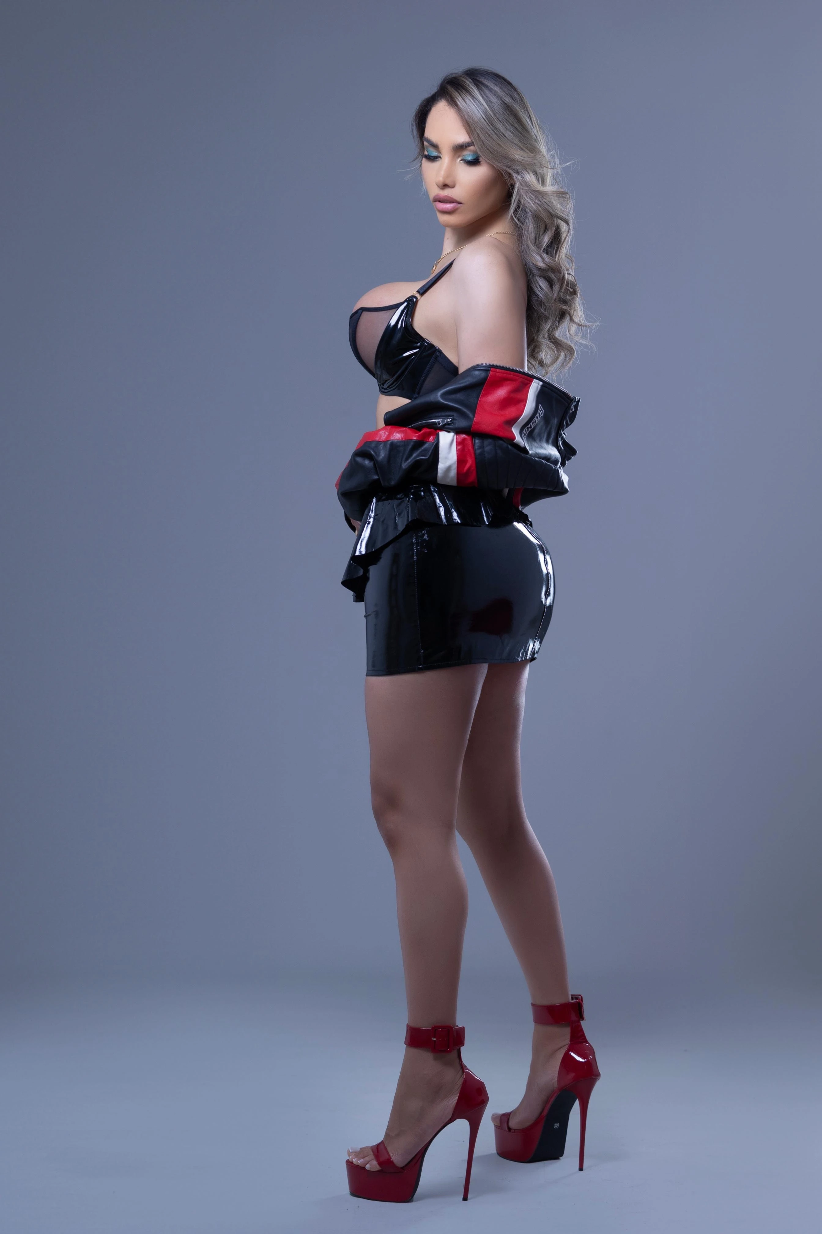 Paola Lopez — 13 / 29