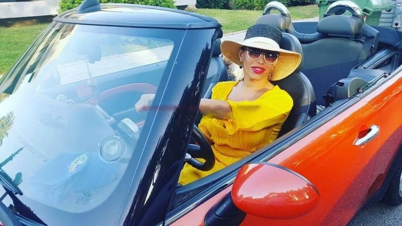 Alexandra Bittencourt — 3 / 12