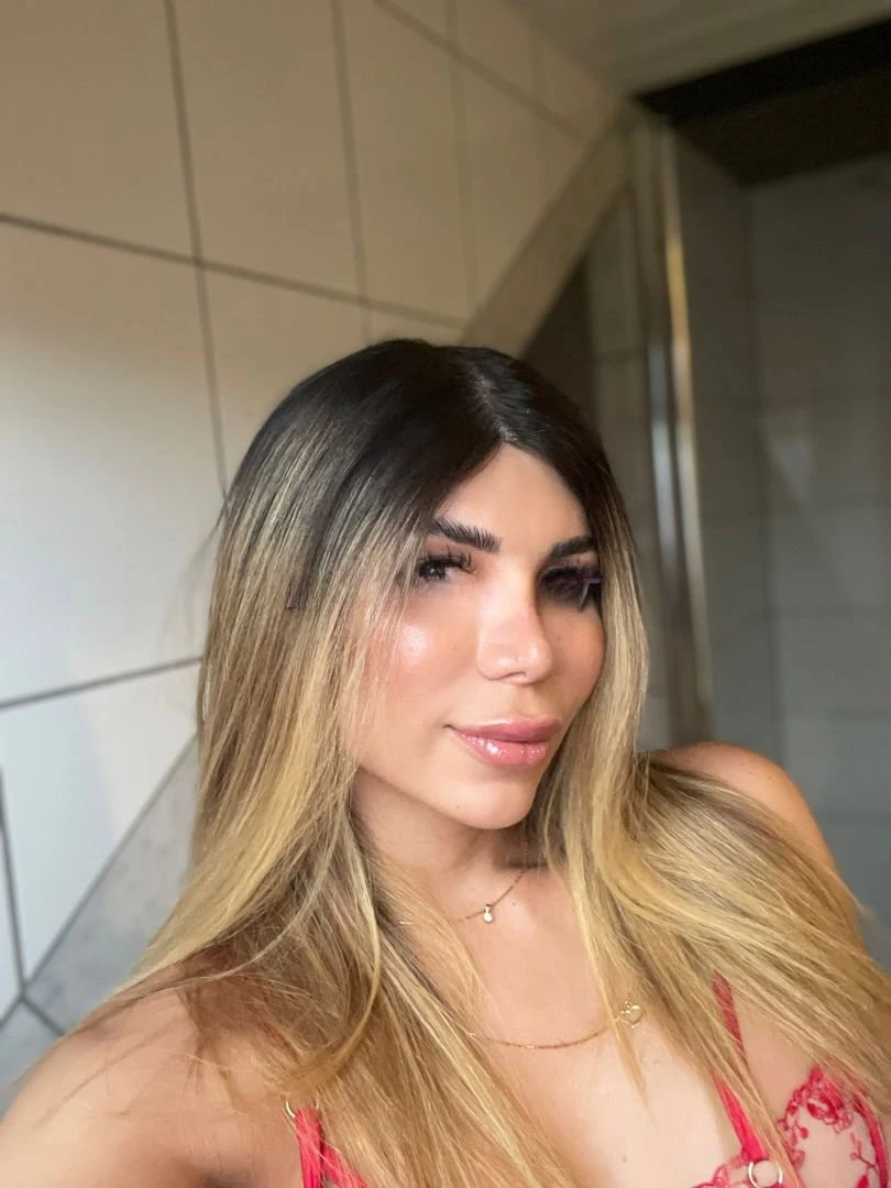 Sofy Cano — 3 / 8
