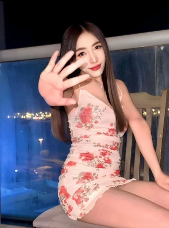 Maya Barbie — 8 / 10